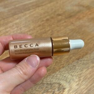 Becca Glow Silk Highlighter Drops (Champagne Pop)